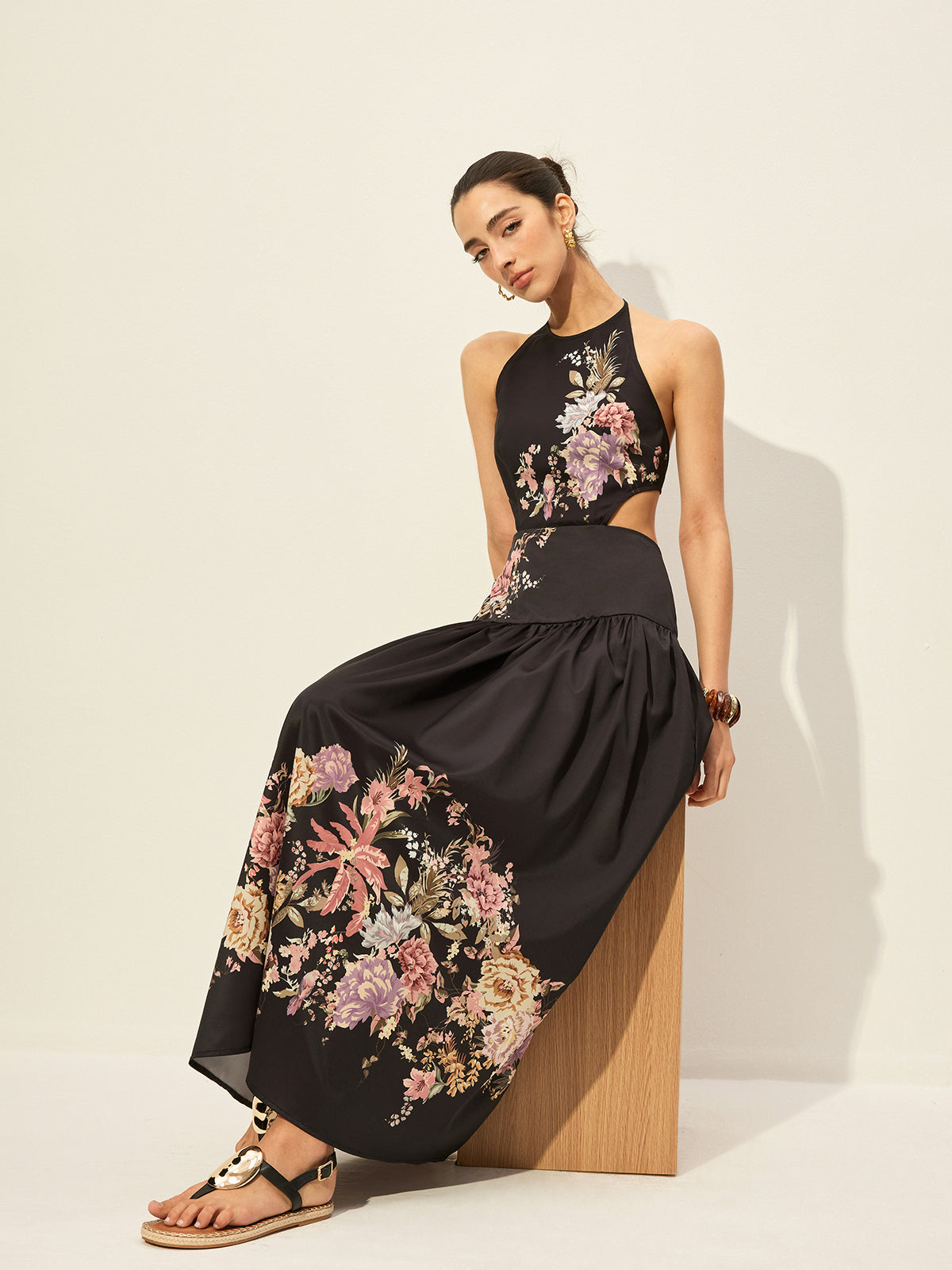 Floral Print Halter Neck Dress With Cut-Out Detail